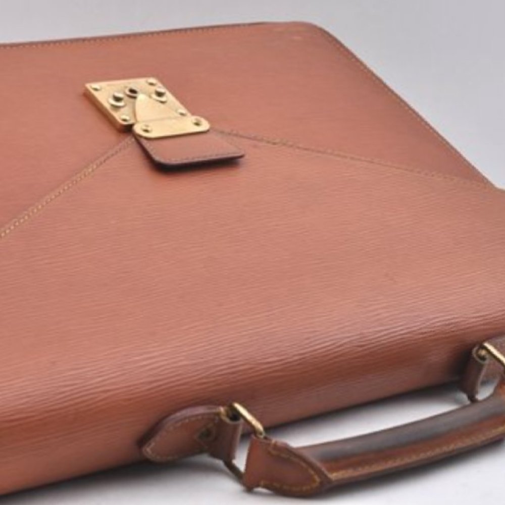 Authentic Louis Vuittion Epi Briefcase - Picture 9 of 16